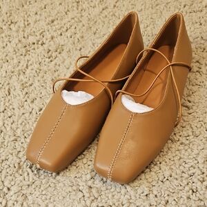 Elegant Tan Women's Shoes
